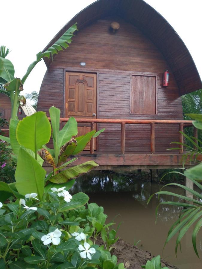 Hong Thai River Side Homestay Ben Tre Екстериор снимка